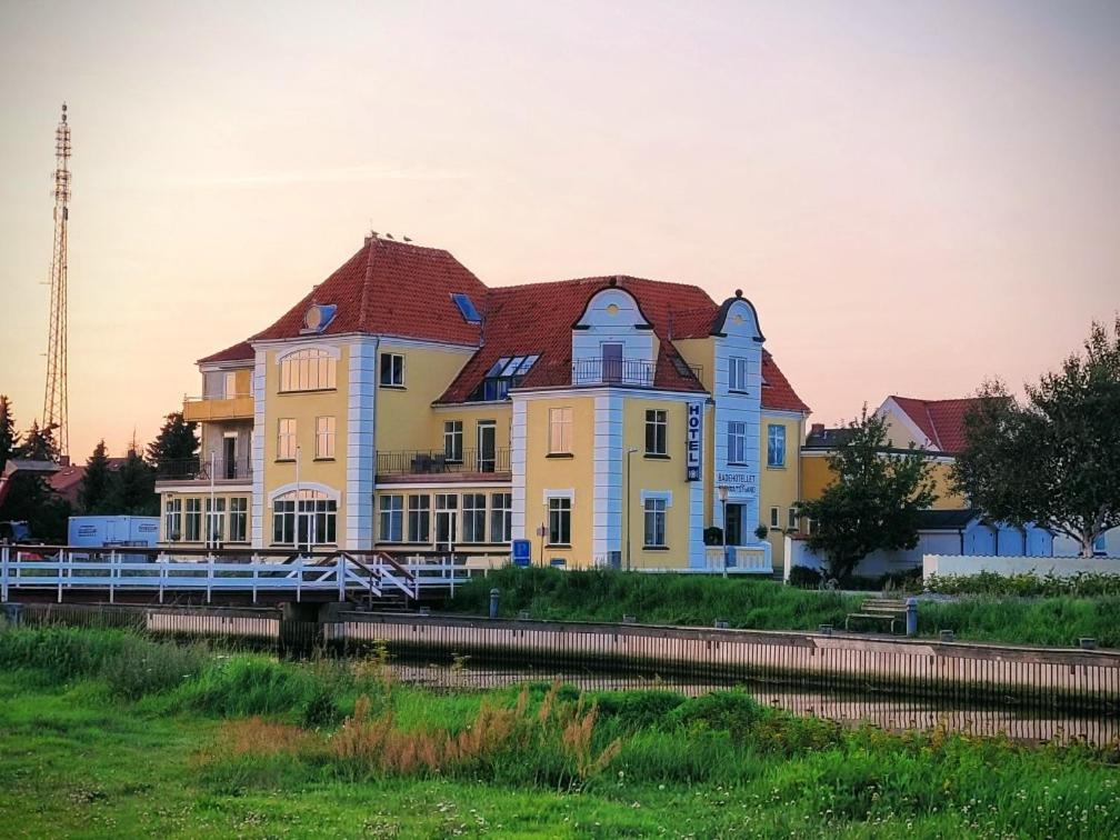 Badehotellet Grenaa Strand Exterior foto